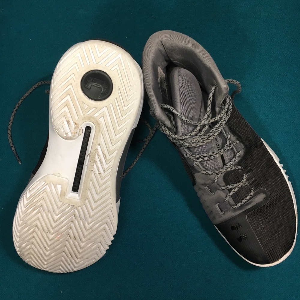Under Armour Drive 4